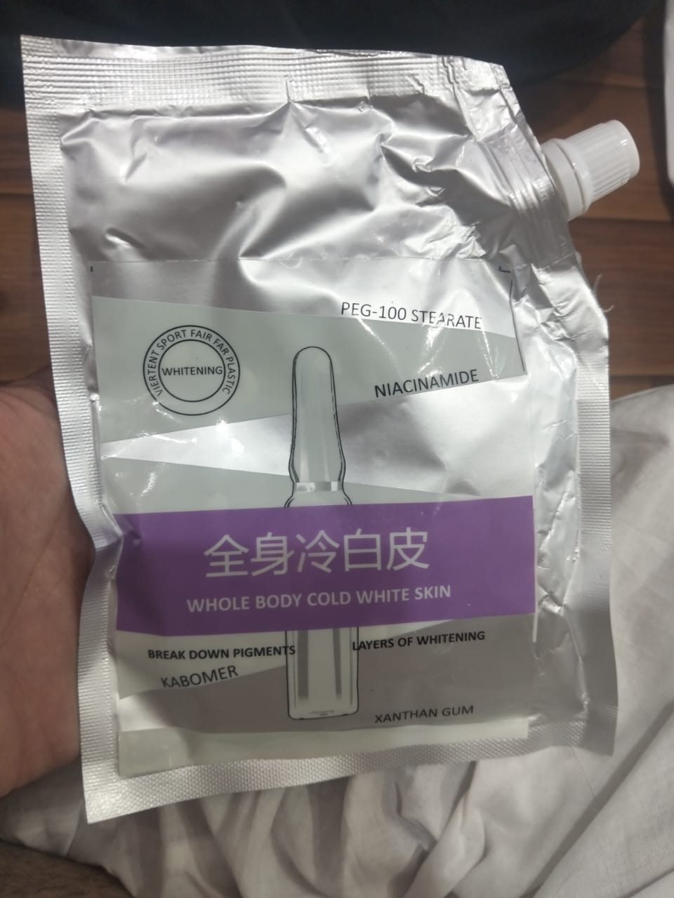 Body Cold White Skin Brightening Body Lotion
